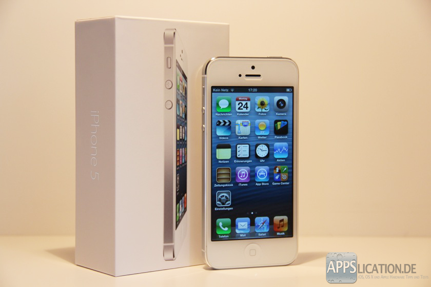 iPhone 5 in weiß und Verpackung