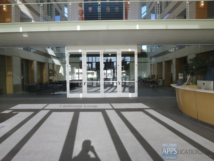 apple_headquarter_7