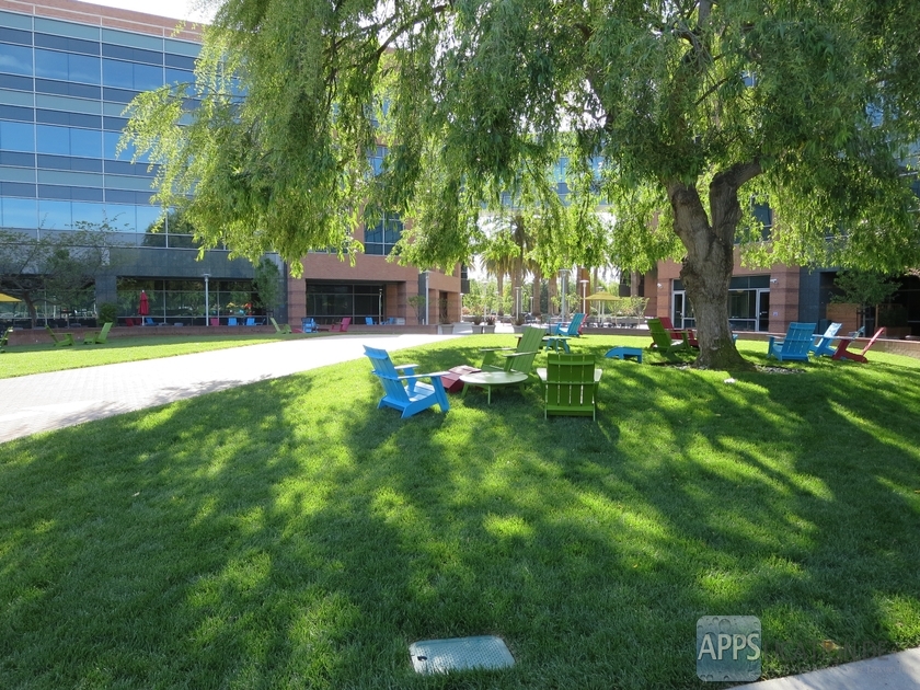 google_headquarter_02